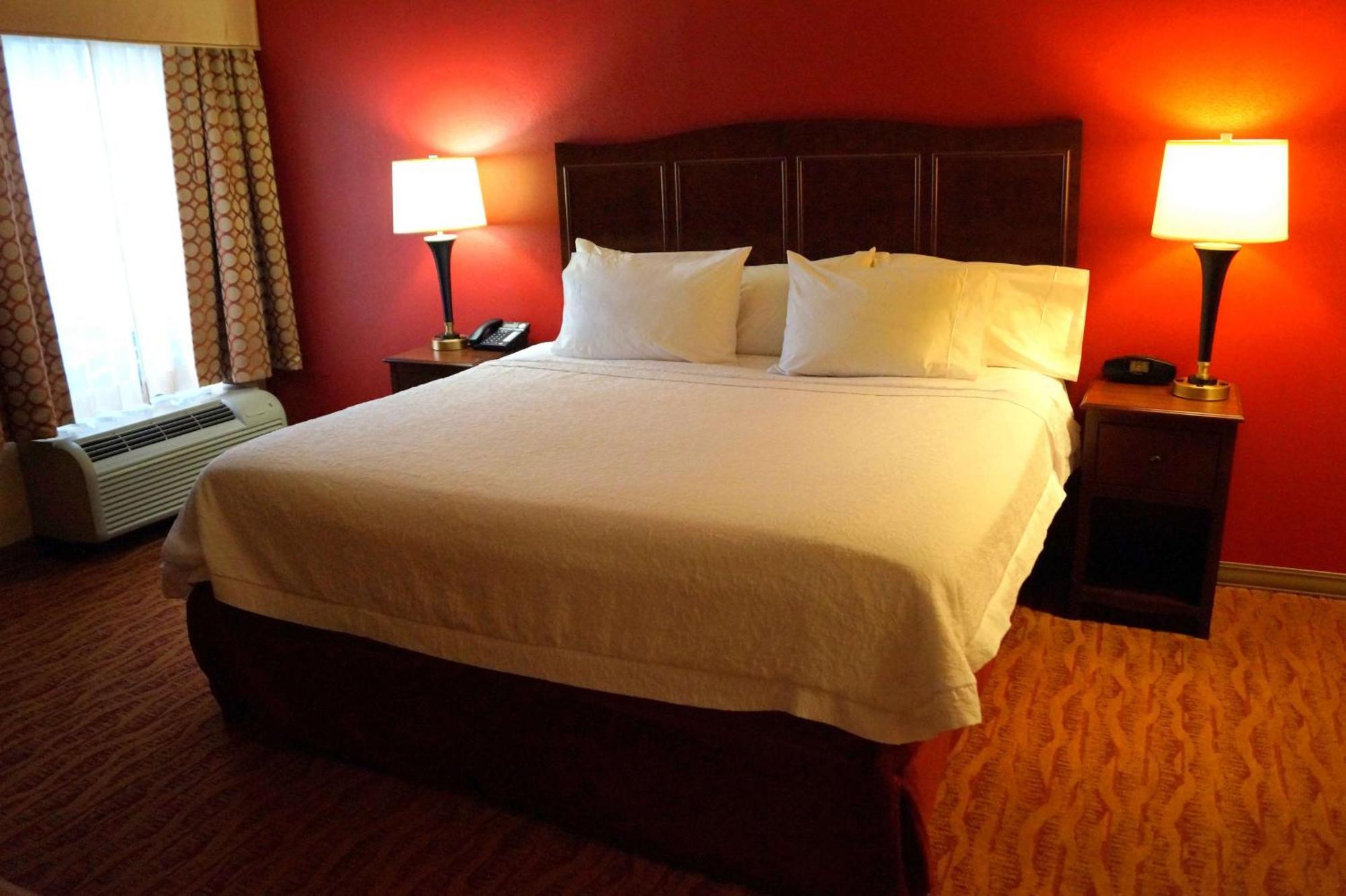 Hampton Inn Altoona Buitenkant foto