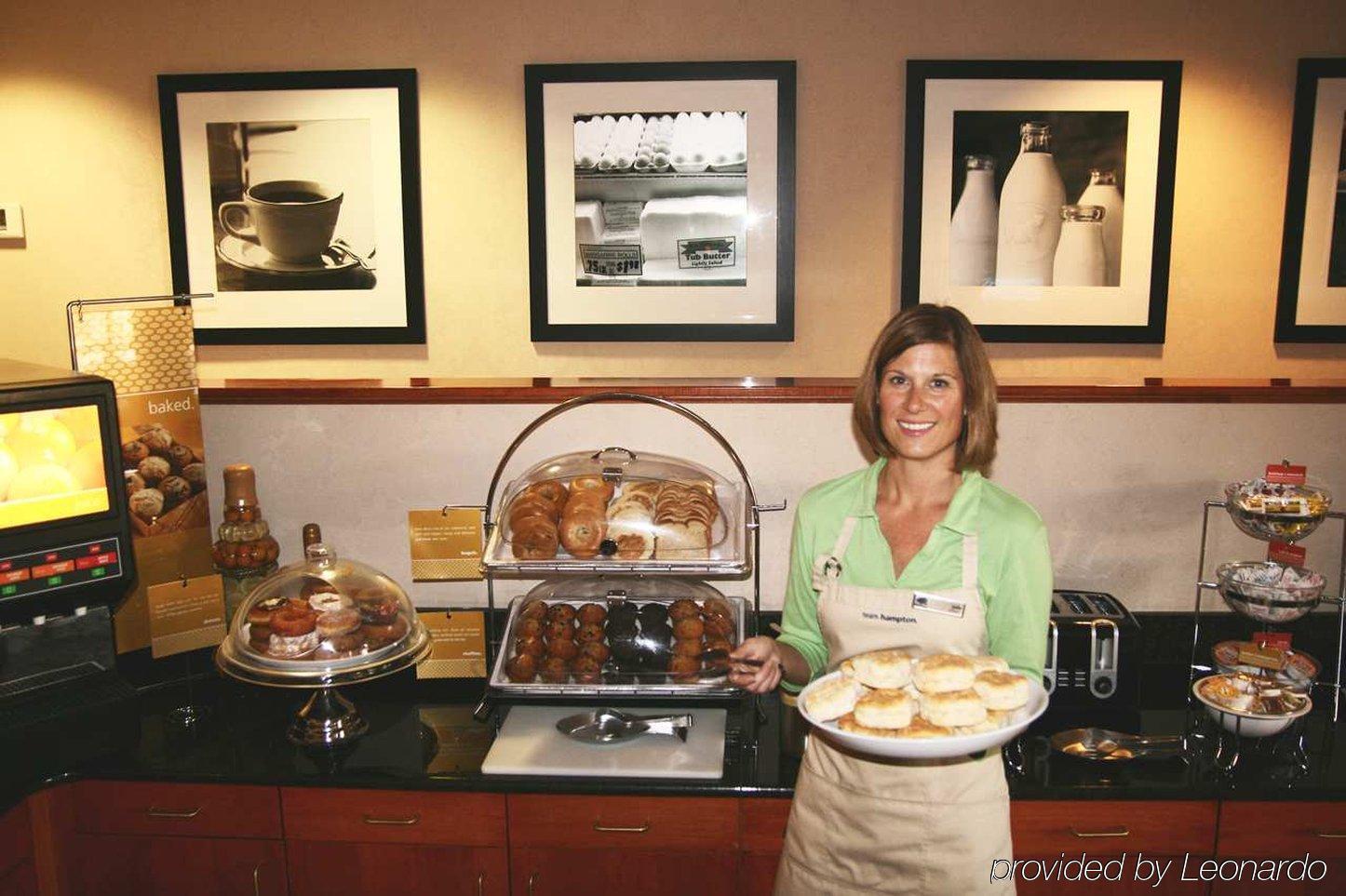 Hampton Inn Altoona Restaurant foto