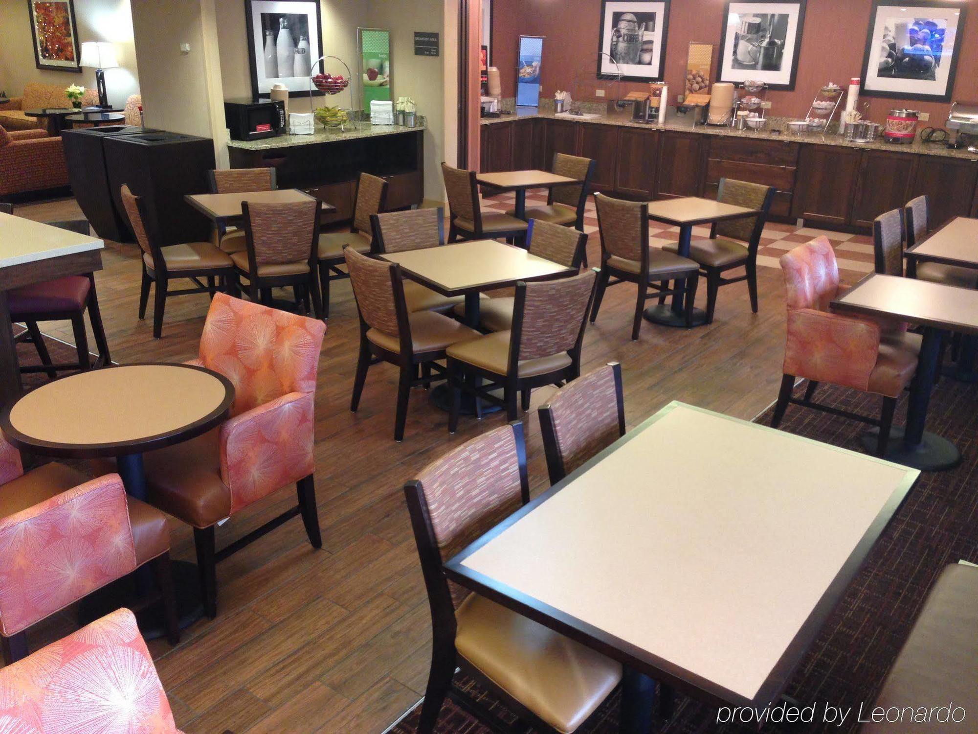 Hampton Inn Altoona Buitenkant foto