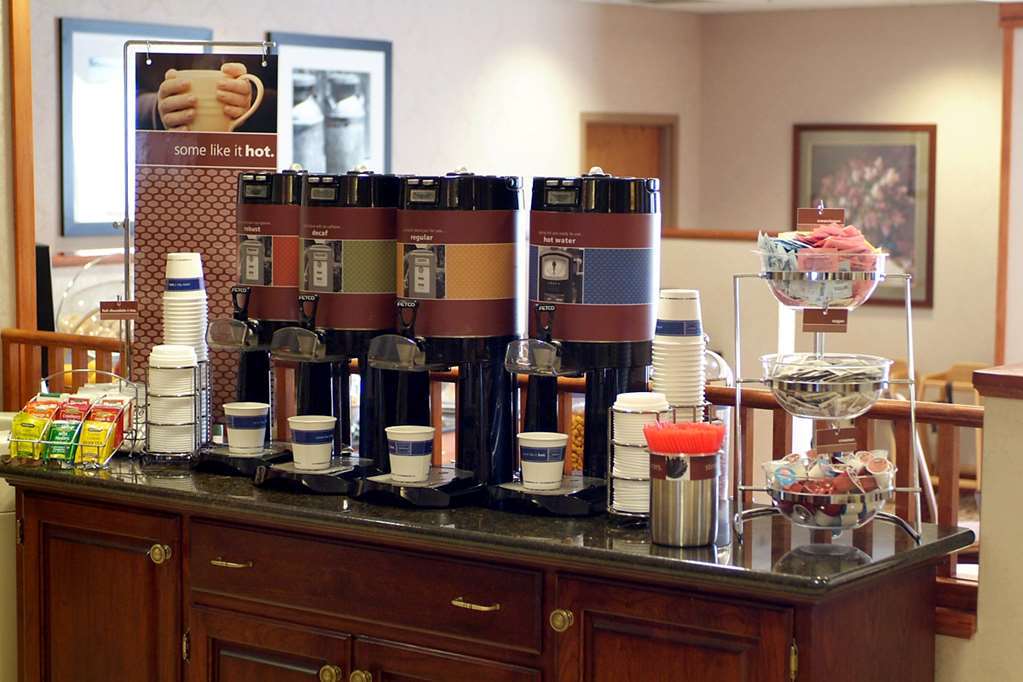 Hampton Inn Altoona Restaurant foto